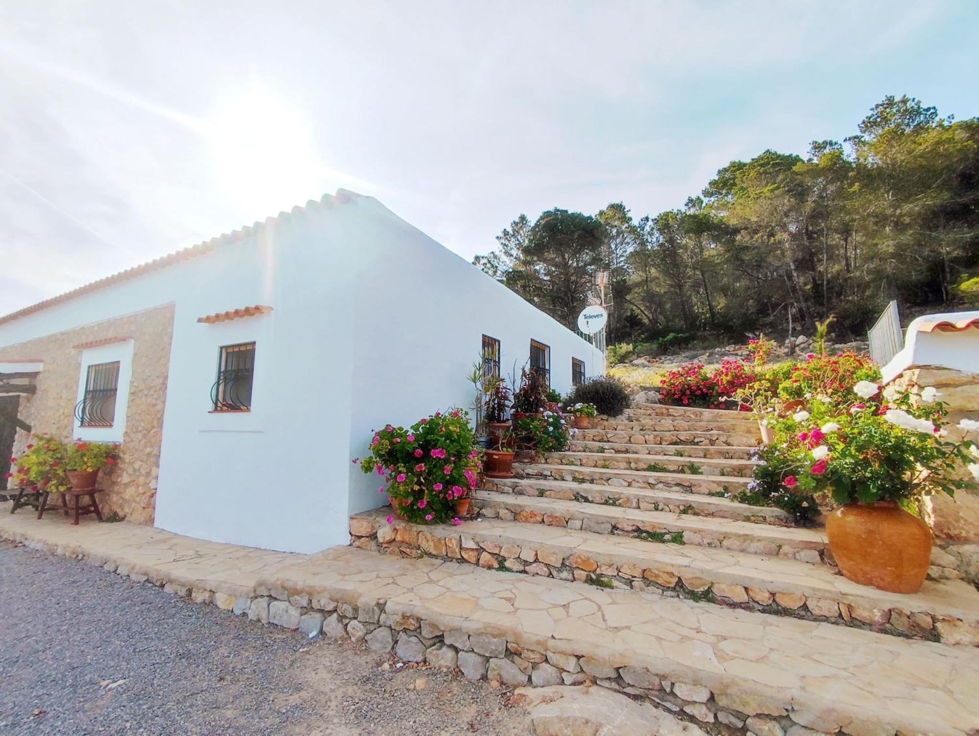 Casa Can Lluc Con Piscina, Jardin Y Vista Al Campo Sant Miquel de Balansat Eksteriør bilde